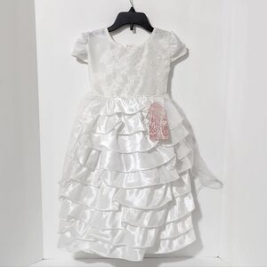 D'Valentina Formal Girl's Flowergirl Gown (3)